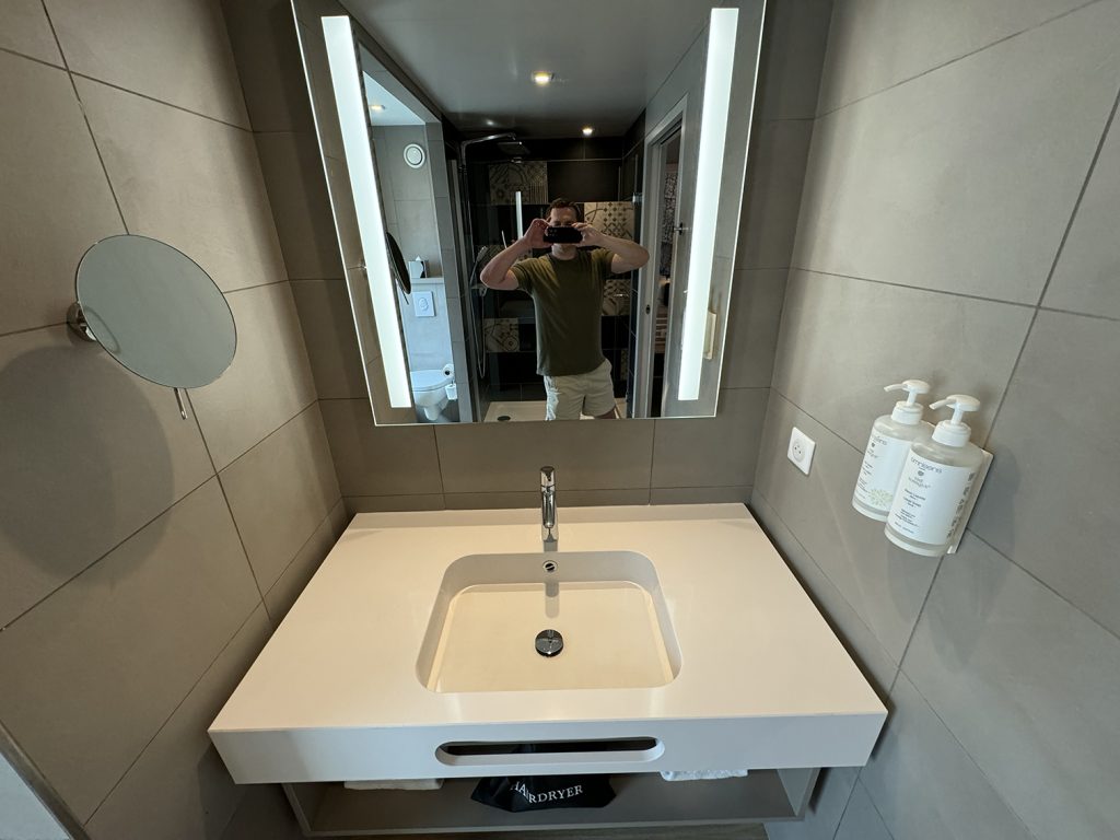 Bathroom at Hilton Garden Inn Paris La Villette