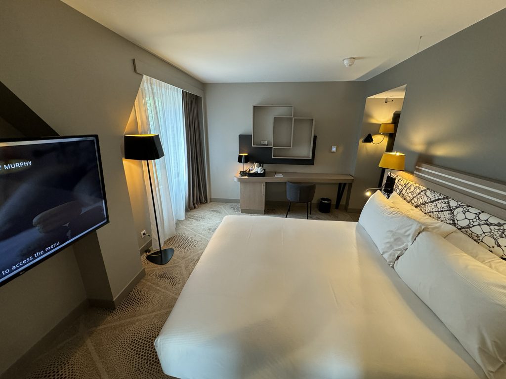 King bed room at Hilton Garden Inn Paris La Villette