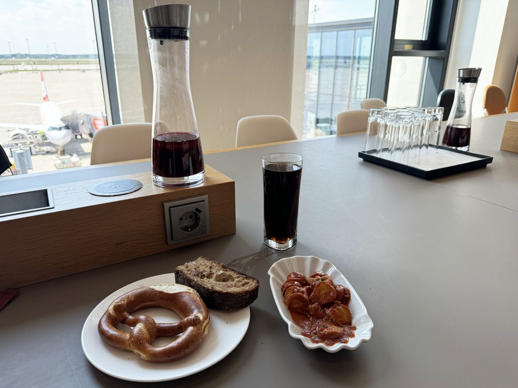 Pretzel and curry at the Lufthansa Business Lounge in Berlin