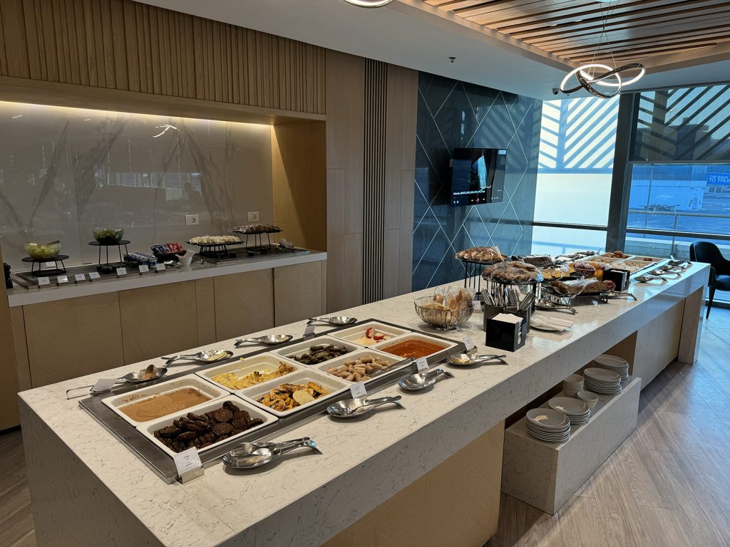 Buffet at Ahlein Premium Lounge