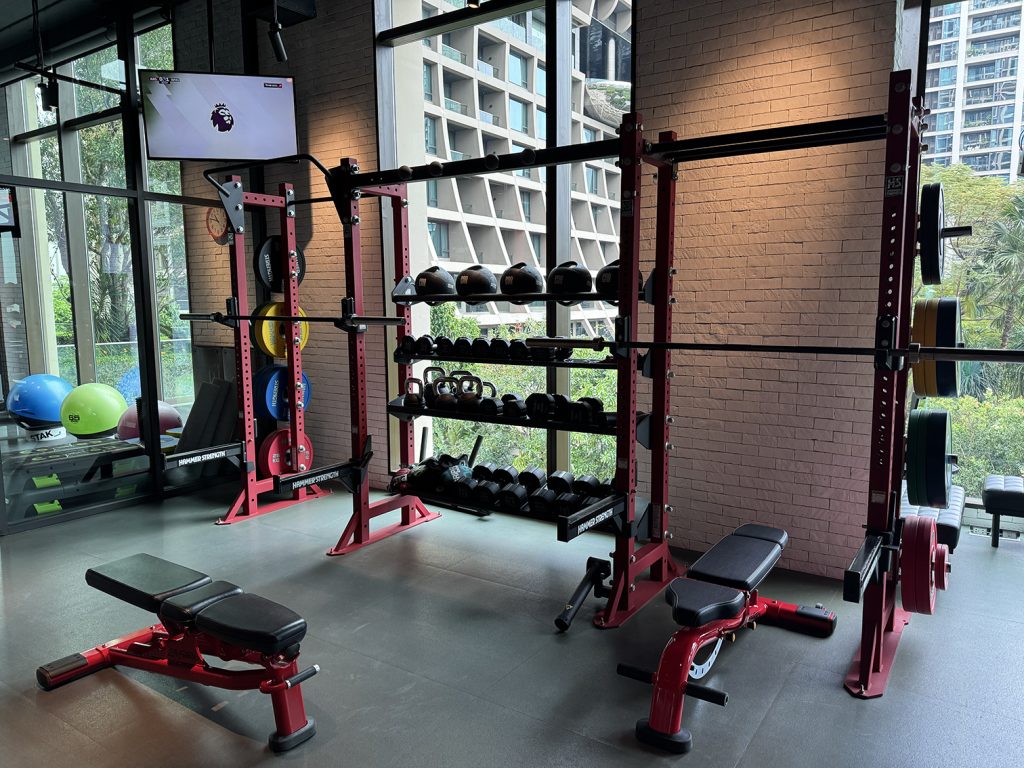 Kimpton Maa-Lai Bangkok gym weights